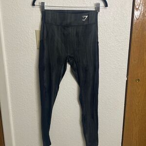Gymshark sport leggings black print size small NWOT
